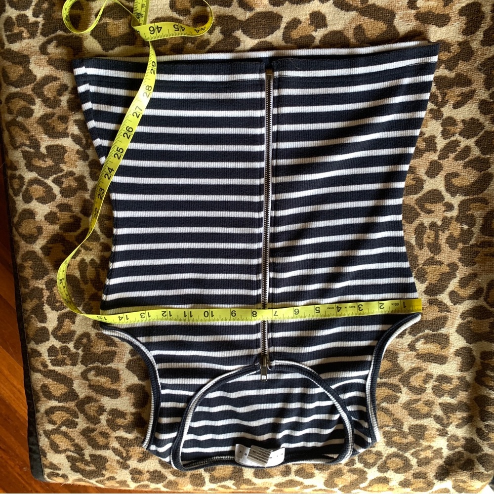 VINTAGE Style New York Navy Striped Sleeveless Top zip up front vtg Small - Picture 2 of 7